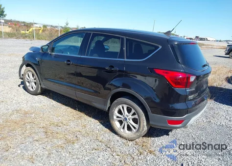 2019 Ford Escape Se z USA, uszkodzony, nr VIN 1FMCU9GD9KUA50059